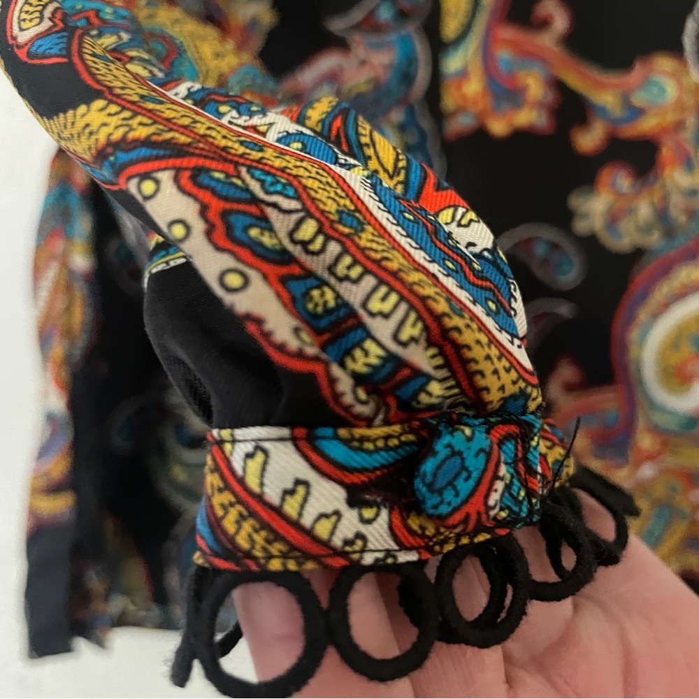 J.Crew Black Silk Paisley Blouse Picot Trim Button Back Size 2 - Picture 6 of 9